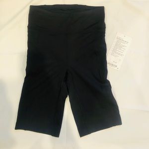 Lululemon On Pace Short HR 10”